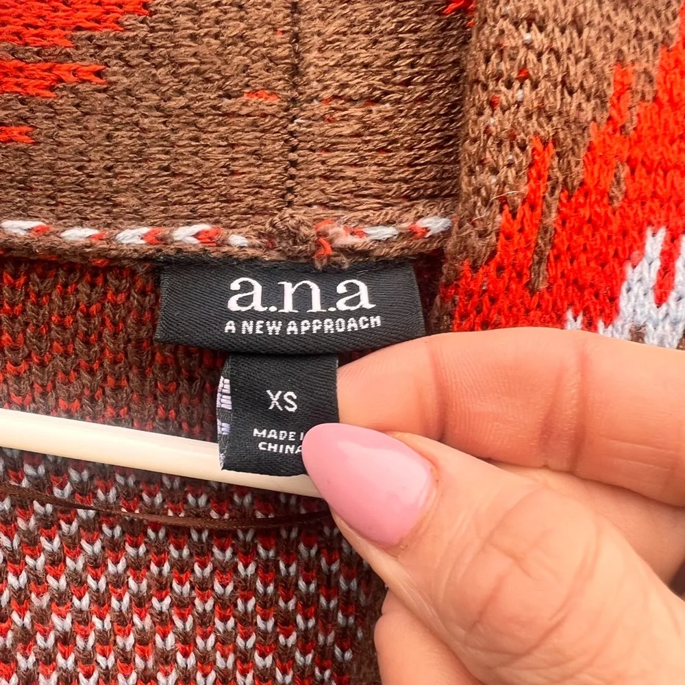 ANA Aztec wrap sweater size xs with belt - Picture 5 of 7